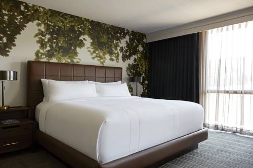 Imagen de la habitación del Hotel Westchester Marriott. Foto 6