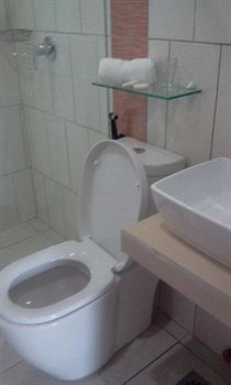 Imagen general del Hotel Westcliff Villa. Foto 2