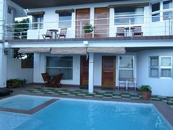 Imagen general del Hotel Westcliff Villa. Foto 10