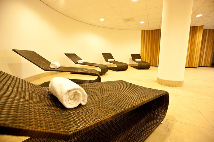 Imagen de la piscina del Hotel Westcord Wtc Leeuwarden. Foto 13