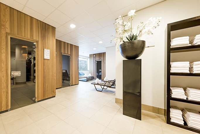 Imagen de la piscina del Hotel Westcord Wtc Leeuwarden. Foto 14