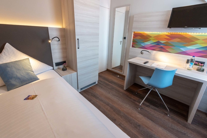 Imagen de la habitación del Hotel Westend. Foto 12