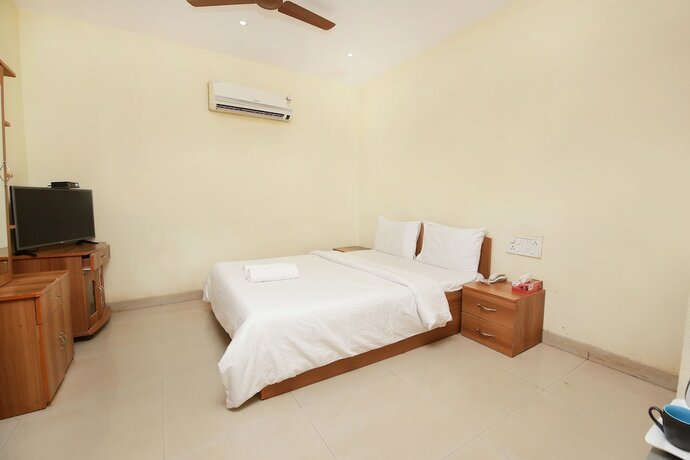 Imagen general del Hotel Westend, Khalapur. Foto 1