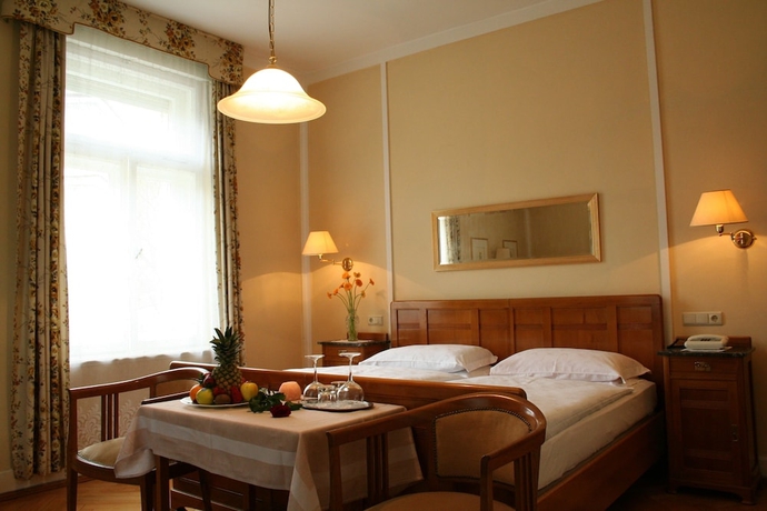 Imagen de la habitación del Hotel Westend, Merano. Foto 16