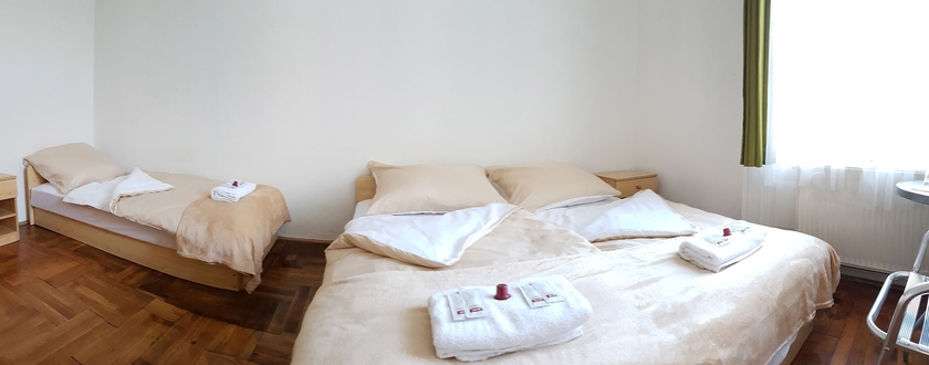 Imagen de la habitación del Hotel Westend Minihotel. Foto 10