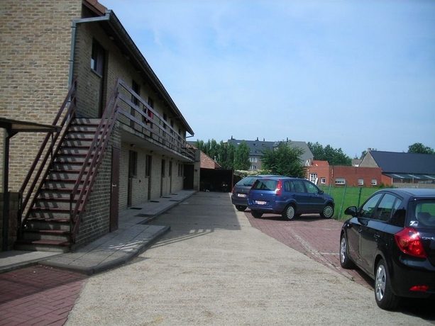 Imagen de los exteriores del Hotel Westendia. Foto 3