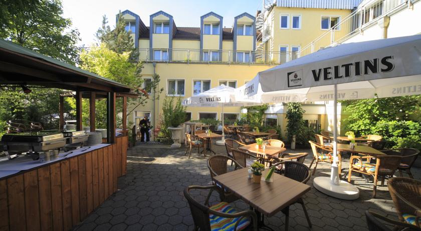 Imagen de los exteriores del Hotel Westerkamp. Foto 5