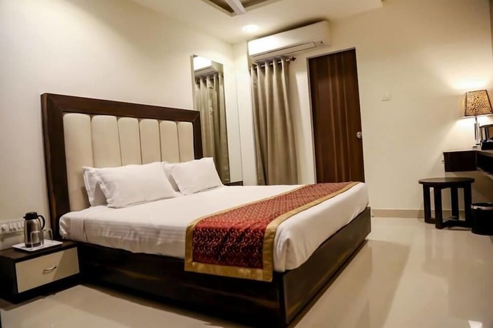 Imagen de la habitación del Hotel Western, Bhopal. Foto 16