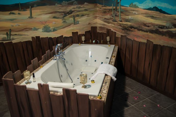 Imagen de la habitación del Hotel Western City. Foto 7