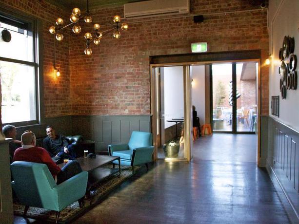 Imagen del bar/restaurante del Hotel Western Hotel. Foto 4