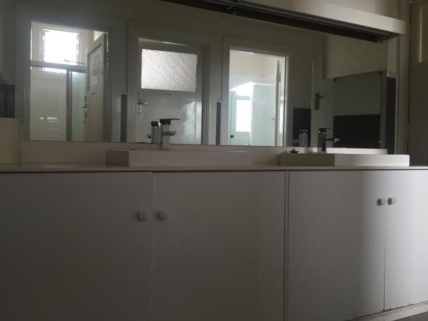 Imagen de la habitación del Hotel Western Hotel. Foto 8