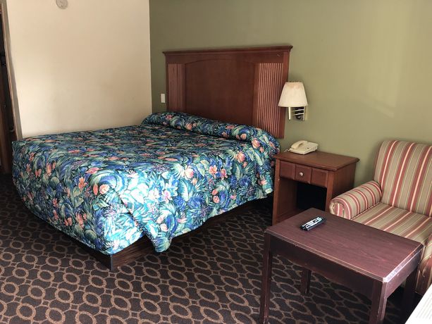 Imagen de la habitación del Hotel Western Inn, Fairburn. Foto 8