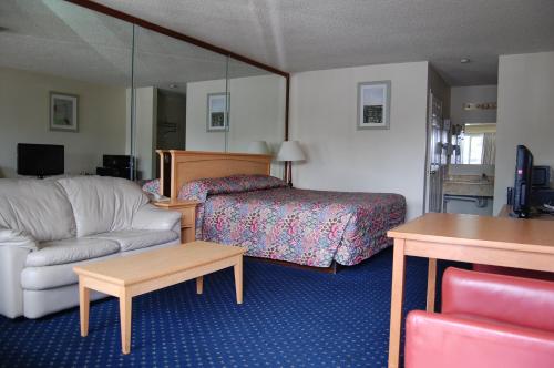 Imagen de la habitación del Hotel Western Inn Lakewood. Foto 5