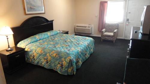 Imagen de la habitación del Hotel Western Inn - Pensacola. Foto 16