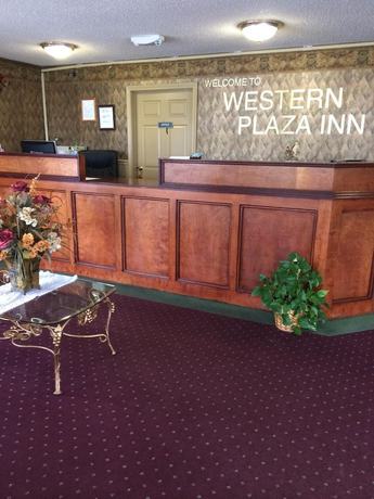Imagen de los interiores del Hotel Western Plaza Inn. Foto 19