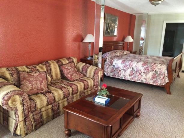 Imagen de la habitación del Hotel Western Plaza Inn. Foto 17