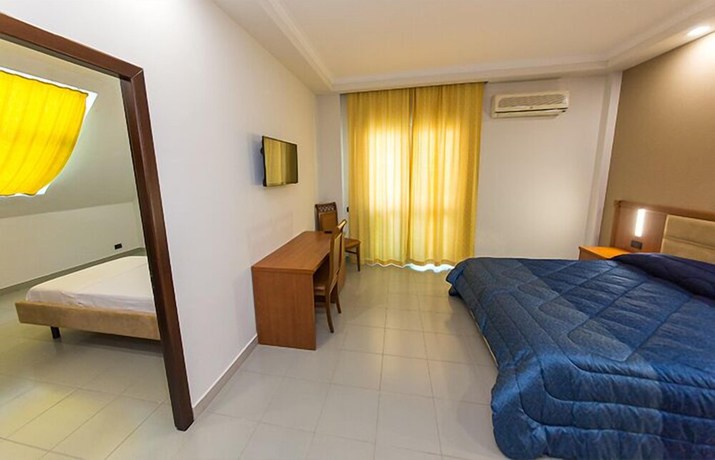 Imagen de la habitación del Hotel Western Star, Durres. Foto 7