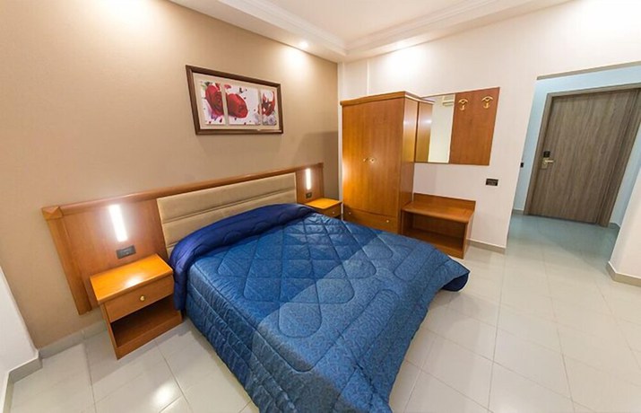 Imagen de la habitación del Hotel Western Star, Durres. Foto 11