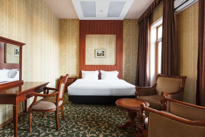 Imagen de la habitación del Hotel Western Suites. Foto 8