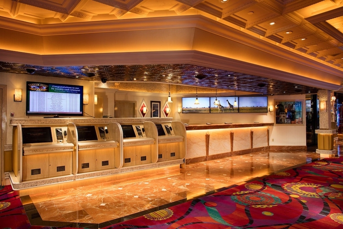 Imagen de los interiores del Hotel Western Village Inn and Casino. Foto 16