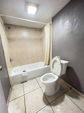 Imagen de la habitación del Hotel Westerner Motel, Port Allen. Foto 12