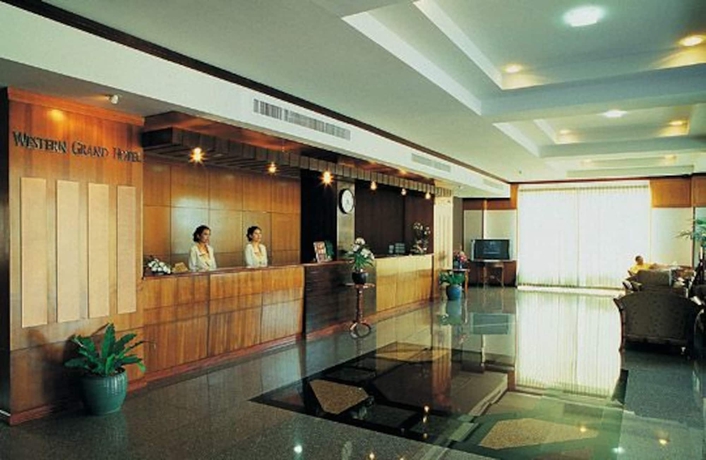 Imagen de los interiores del Hotel Westerngrand Ratchaburi. Foto 18