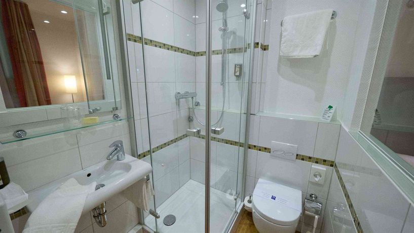 Imagen de la habitación del Hotel Westfalia. Foto 5