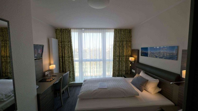 Imagen de la habitación del Hotel Westfalia. Foto 9