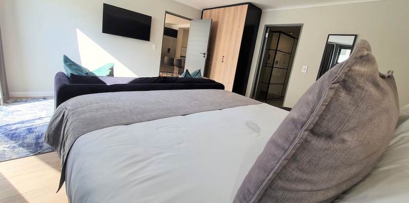 Imagen de la habitación del Hotel Westford Suites. Foto 8