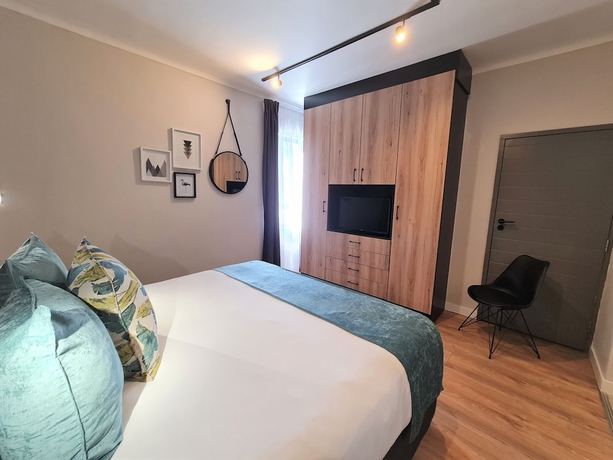 Imagen de la habitación del Hotel Westford Suites. Foto 9