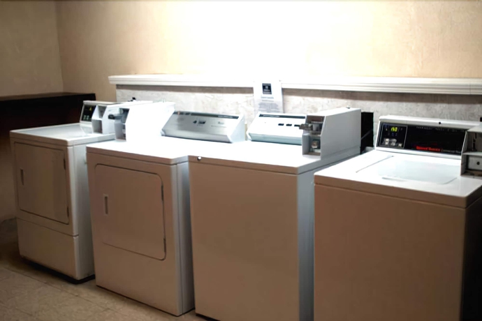 Imagen de los interiores del Hotel Westgate Inn And Suites. Foto 16