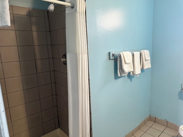 Imagen de la habitación del Hotel Westgate Manor Motel Austintown-Younstown, Ohio. Foto 9