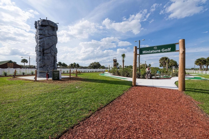 Imagen de los interiores del Hotel Westgate River Ranch Resort and Rodeo. Foto 14