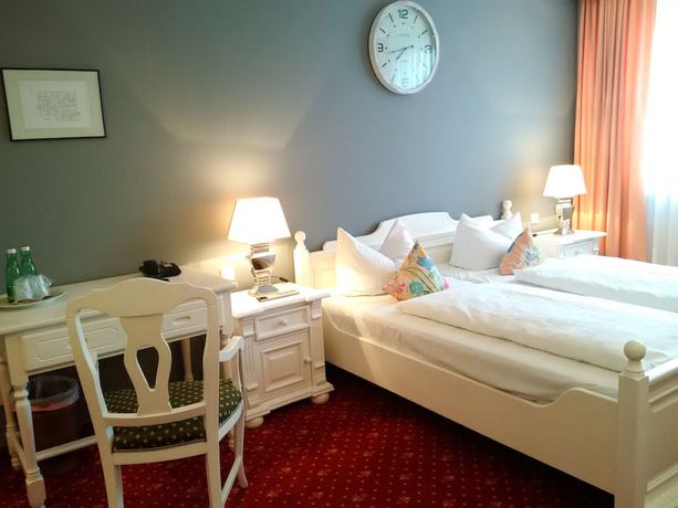 Imagen de la habitación del Hotel Westhoff. Foto 14