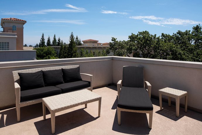 Imagen de la habitación del Hotel Westin Palo Alto. Foto 11