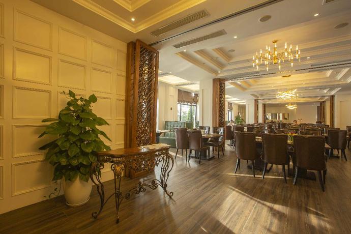 Imagen del bar/restaurante del Hotel Westlake and Resort Vinh Phuc. Foto 3