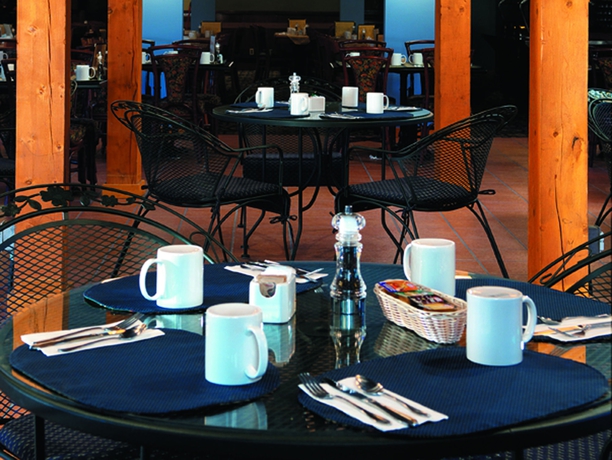 Imagen del bar/restaurante del Hotel Westmark Inn Dawson City. Foto 3