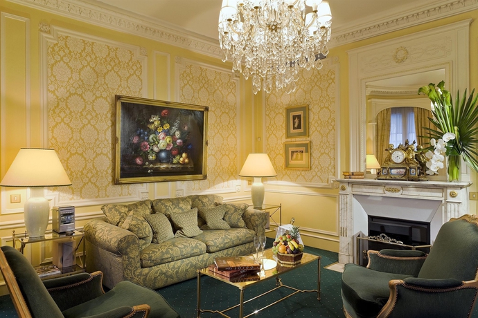 Imagen de los interiores del Hotel Westminster. Foto 5