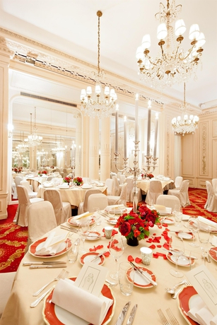 Imagen de los interiores del Hotel Westminster. Foto 6