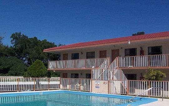Imagen general del Hotel Westmont Inn & Suites. Foto 4