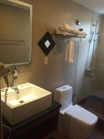 Imagen de la habitación del Hotel Weston Suites and. Foto 5