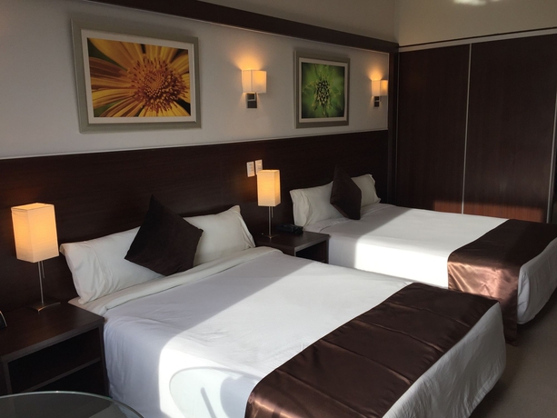 Imagen de la habitación del Hotel Weston Suites and. Foto 11