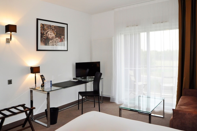 Imagen de la habitación del Hotel Westotel Life Appart'hotels Carquefou. Foto 9