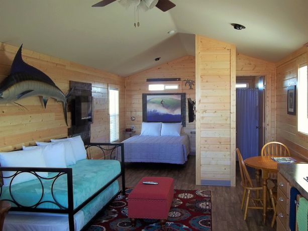 Imagen de la habitación del Hotel Westport Marina Cottages. Foto 8