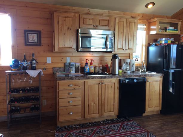 Imagen de los interiores del Hotel Westport Marina Cottages. Foto 18