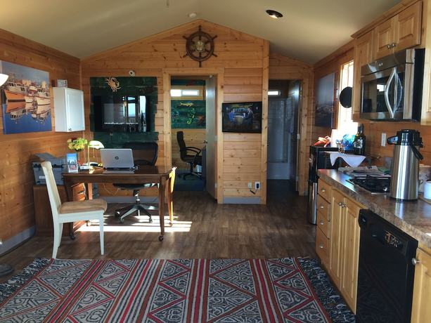 Imagen de los interiores del Hotel Westport Marina Cottages. Foto 20