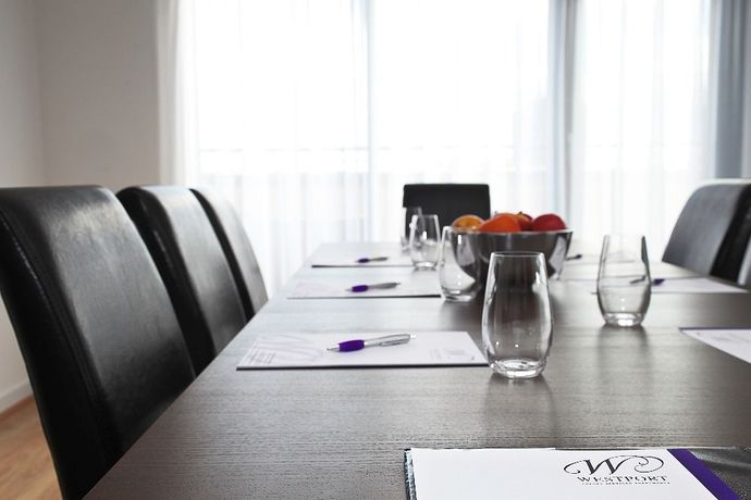 Imagen del bar/restaurante del Hotel Westport Serviced Apartments. Foto 3