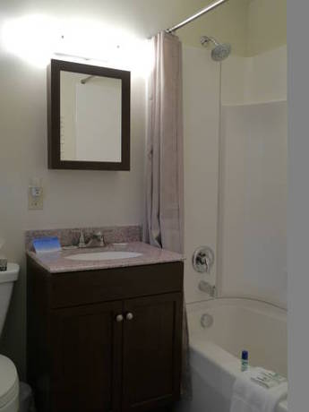 Imagen de la habitación del Hotel Westshore Oceanfront. Foto 6