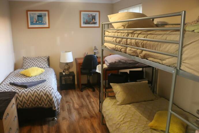 Imagen de la habitación del Hotel Westside Studio Apartments. Foto 14