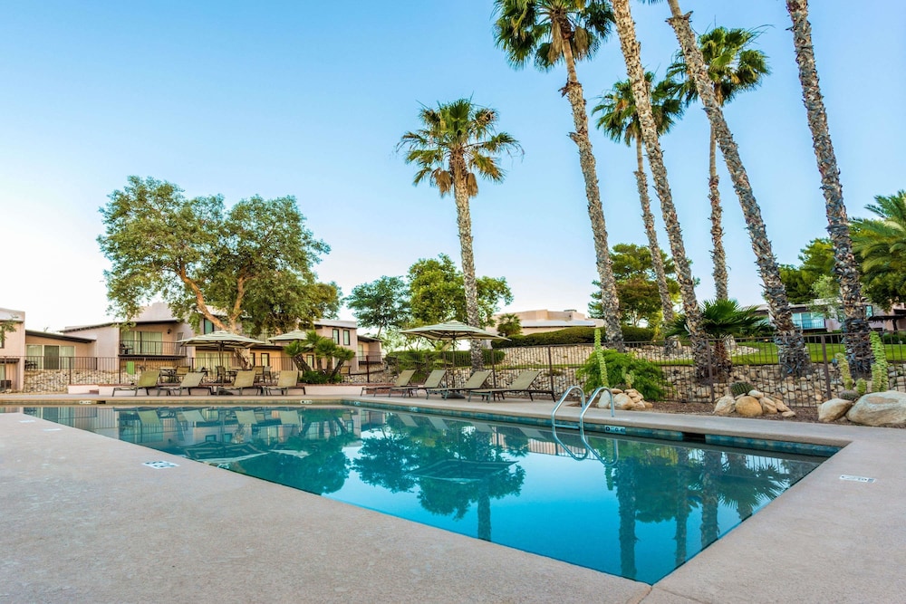 Imagen de la piscina del Hotel Westward Look Wyndham Grand Resort and Spa. Foto 20